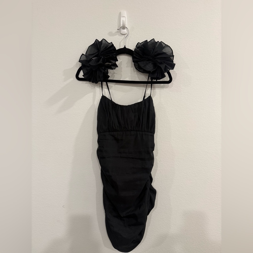 Lovers + Friends Moda Black Mini Dress with Ruffle‎ Details - Picture 2 of 4